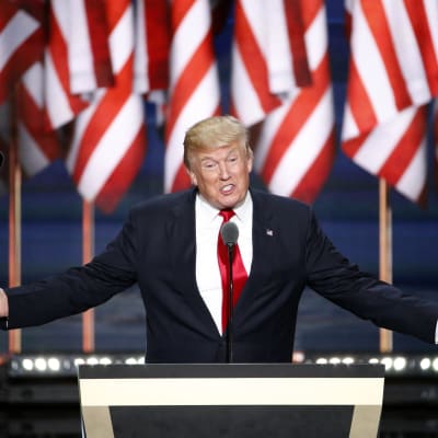 Donald Trump håller tal under republikanernas partikonvent i Cleveland 2016.