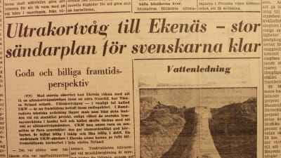 Ett gammalt tidningsurklipp.