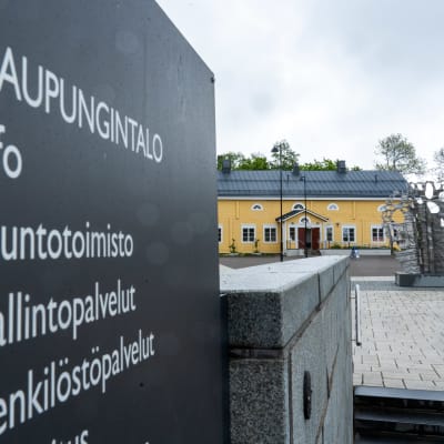 Ylöjärven kaupungintalo.