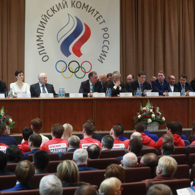 Ryska olympiska kommitén funderar på vem de får skicka till Pyeongchang.