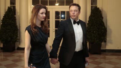 Elon Musk med sin dåvarande fru i Vita huset