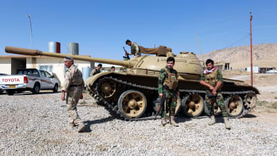 De kurdiska peshmergastyrkorna  i norra Irak väntas spela en avgörande roll i slaget om Mosul. På bilden peshmerga-soldater nära staden Bashiqa den 10 oktober 2016.