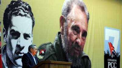 Kubas president Raúl Castro håller öppningstal vid det kubanska kommunistpartiets sjunde partikongress 16.4.2016