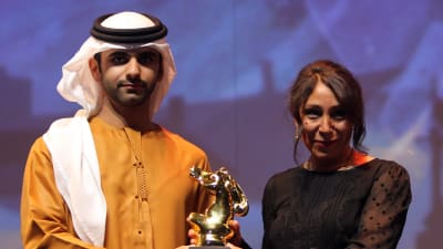 Prisbelönta saudiarabiska regissörer som Haifaa Al-Mansour (till höger) hoppas snart kunna visa sina filmer på biografer i sitt hemland. Hennes film Wajda är den första saudiarabiska filmen som har Oscar-nominerats