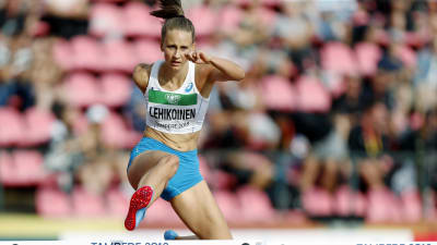 Viivi Lehikoinen.