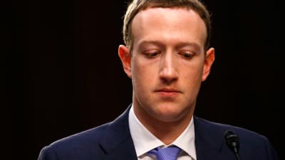 Kaksiosainen Ulkolinja-reportaasi teknologiajätti Facebookin toiminnasta.