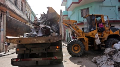 Röjningsarbetet och återuppbyggnaden kommer att ta månader på Kuba