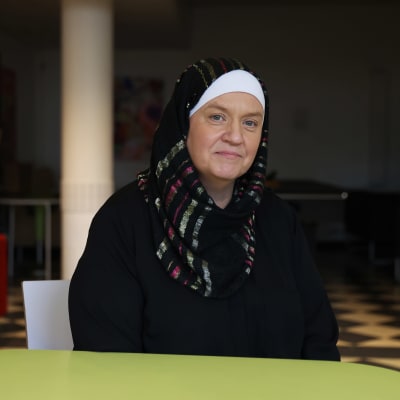 Anne Hammad, Diakonissalaitkosen Suojattomat-hankkeen projektipäällikkö