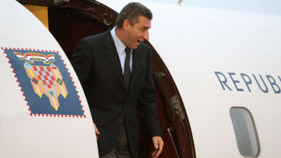 Ante Gotovina landar i Zagreb efter att han har blivit frikänd.