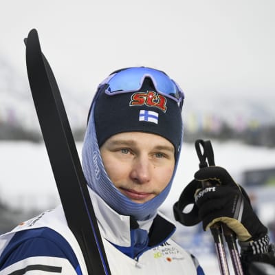 Remi Lindholm.