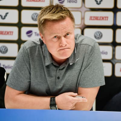 Tommi Kautonen är fotbollstränare.