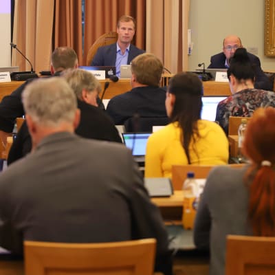 Mikkelin kaupunginvaltuusto kokoustaa 26.9.2022, Oskari Valtola puheenjohtajana.
