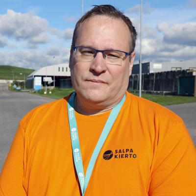 Salpakierto Oy:n logistiikkainsinööri Jari Koistinen.