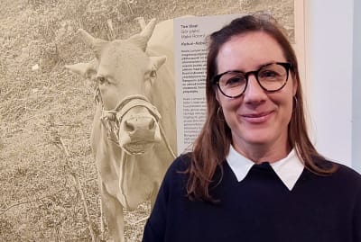 Den tyska kuratorn Viviane Stappmanns på Designmuseet i Helsingfors.
