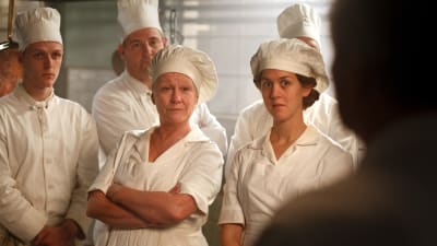 Karaktärerna Ehel och Sonja i dramaserien Vår tid är nu. 