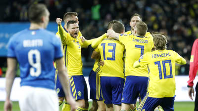 Sverige firar mål