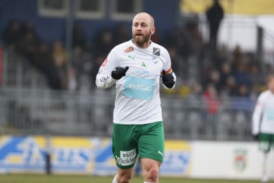 Daniel Sjölund springer.