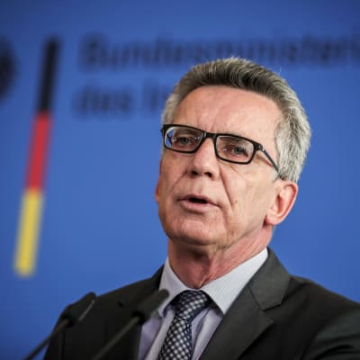 Tyska inrikesministern  Thomas de Maiziere tror på partiellt burkaförbud