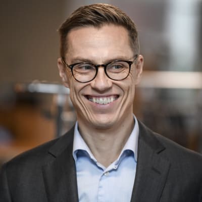 En glad och leende Alexander Stubb