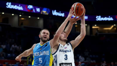 Slovenien besegrade Ukraina i EM i basket.