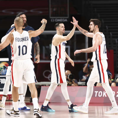 Ranska juhlii olympiafinaaliin menoa