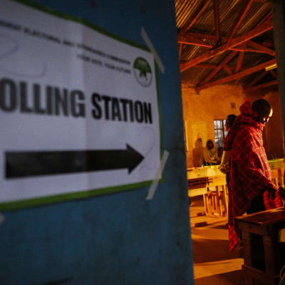 Det elektroniska systemet som används i presidentvalet kan inte installeras i tid inför valet den 17 oktober 