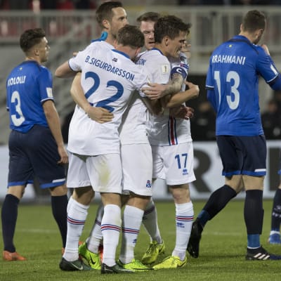 Island firar mål mot Kosovo