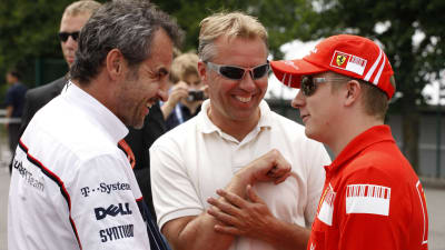 Järvilehto år 2008 tillsammans med Kimi Räikkönen och Räikkönens tidigare stallchef på Sauber, Beat Zehnder.
