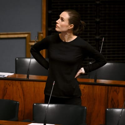 Statsminister Sanna Marin (SDP) under frågetimmen 24.11.2022.