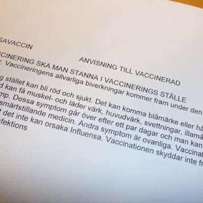 En dåligt översatt text på svenska med instruktioner till den vaccinerade.