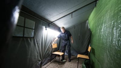 Boende för flyktingar i tält i Hanover.
