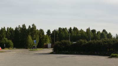 En parkeing i Ingå