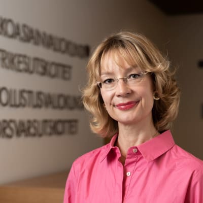 Ulkoasiainvaliokunnan puheenjohtaja, kansanedustaja Tytti Tuppurainen (sd.).