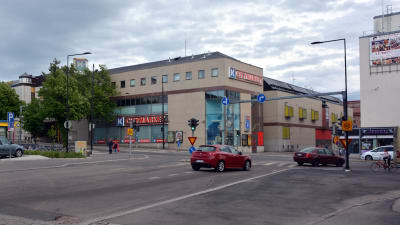 Mannerheimgatan delar staden i tu