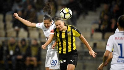 Saara Lappalainen i nickduell.