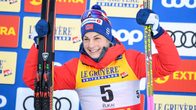 Astrid Uhrenholdt Jacobsen.