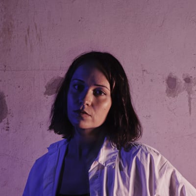 Författaren Julia Mäkkylä.