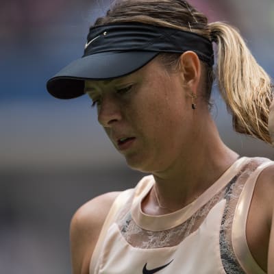 Maria Sjarapova utslagen i US Open.