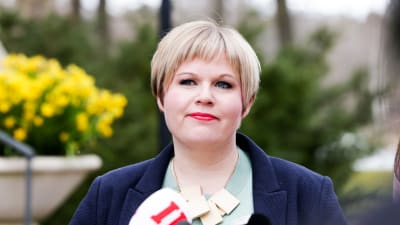 Annika Saarikko.