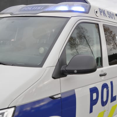 Finländsk polisbil i Joensuu.
