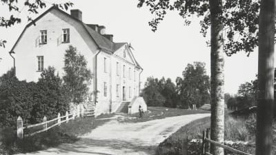 Kommendanthuset i Lovisa. Bilden tagen 1908