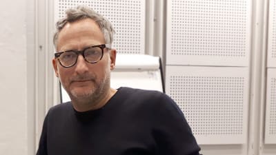 Roland Schimmelpfennig på besök i Helsingfors 2019.