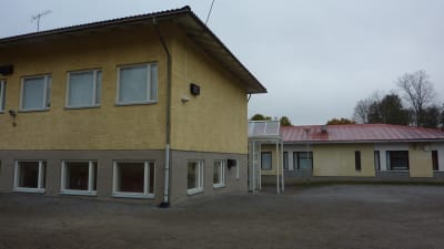 Kyrkfjärdens skola i Ingå.