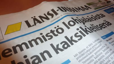 Stödet för ett tvåspråkigt Lojo är lite större hos kvinnor (65 %) än hos män (53 %).