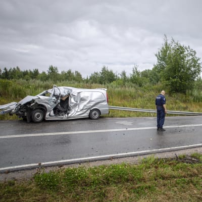 Vakava liikenneonnettomuus Kirkkonummella 28.7.2020