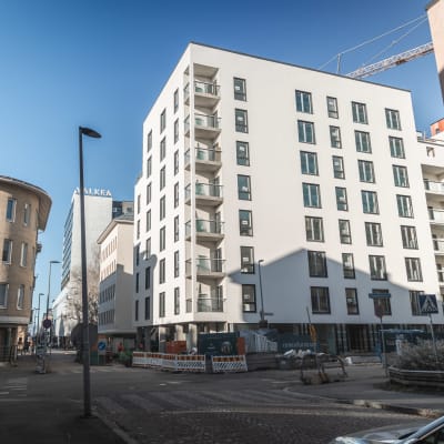 Oulun keskustassa Lehto Groupin rakennustyömaa.