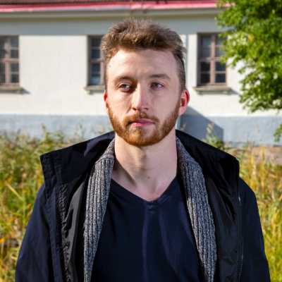 Coel Thomas, Helsingin Vihreiden varapuheenjohtaja ja varavaltuutettu.