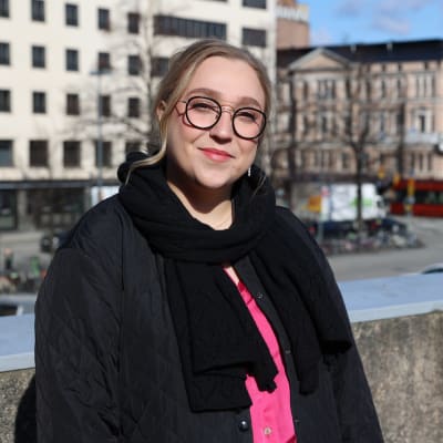 Tampereen ylioppilaskunnana häirintäyhdyshenklilö Laura Kaipia.