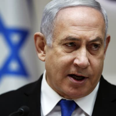 Benjamin Netanyahu vid ett regeringssammanträde i december 2019.