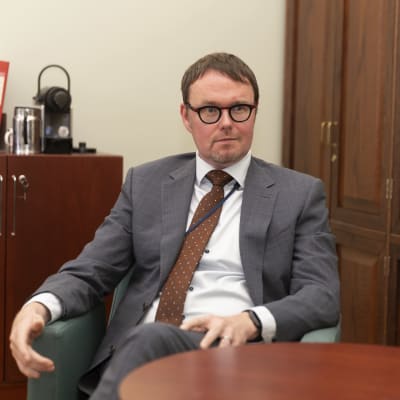 Sami Ylä-Outinen , valtiovarainministeriö